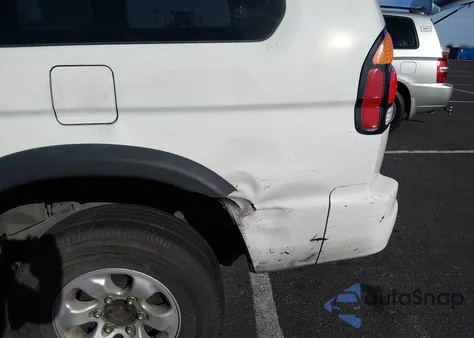 2002 Mitsubishi Montero Sport Es/Ls z USA, uszkodzony, nr VIN JA4LS21H02J068507